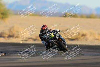 media/Dec-07-2024-CVMA (Sat) [[21c5f1ef85]]/Race 13-Amateur Supersport Middleweight/